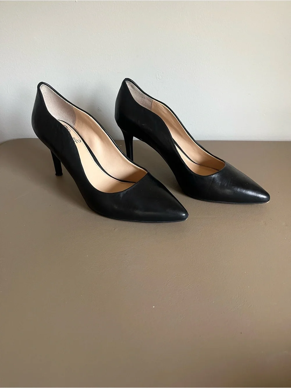 Vince Camuto Black Pointed-Toe Pumps
